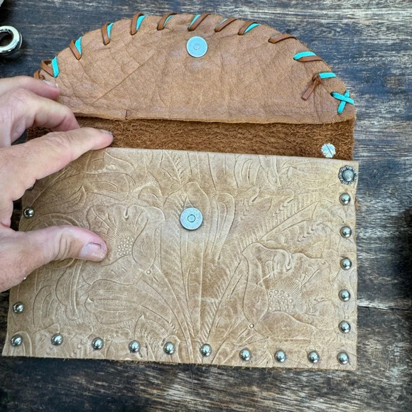 Hand tooled leather fanny pack belt bag - Picture 11 of 13